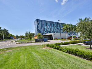 img-legacy-hotel-real-estate-office-1.jpg